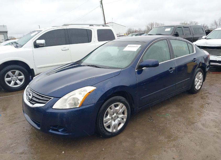 Photo 2 of 2011 Nissan Altima 2.5 S (VIN 1N4AL2AP8BN423973)