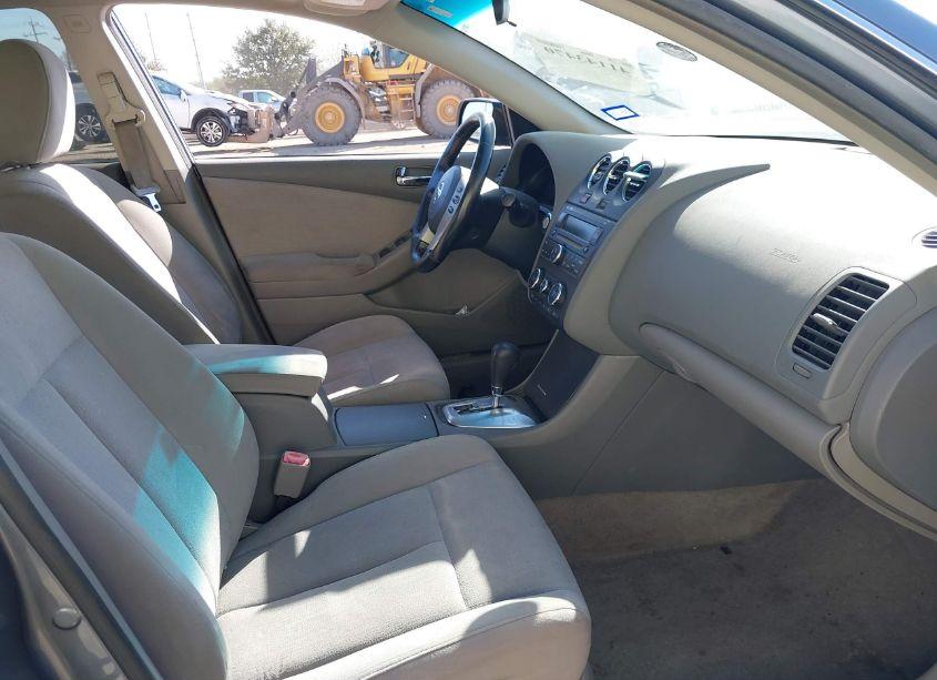 Photo 5 of 2011 Nissan Altima 2.5 S (VIN 1N4AL2AP8BN424122)