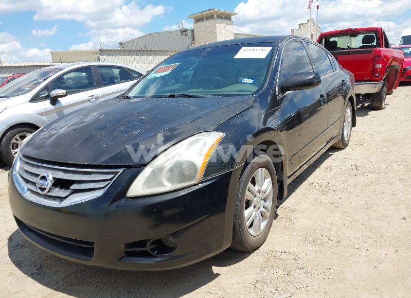 Photo 2 of 2011 Nissan Altima 2.5 S (VIN 1N4AL2AP8BN430826)