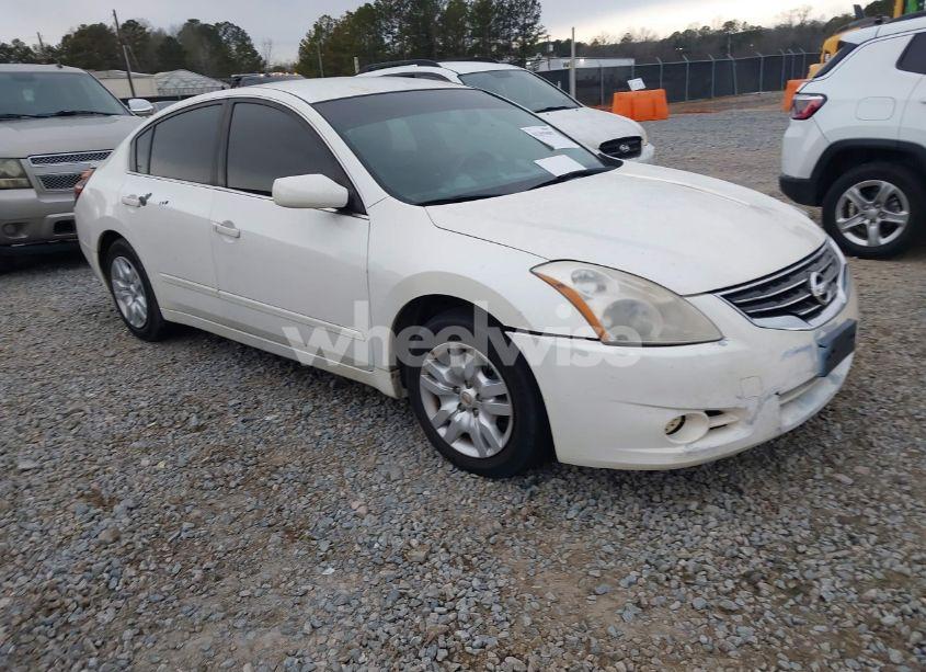 2011 Nissan Altima 2.5 S (VIN 1N4AL2AP8BN438652) main photo