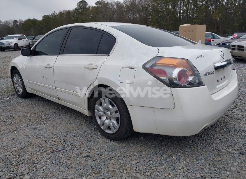 Photo 3 of 2011 Nissan Altima 2.5 S (VIN 1N4AL2AP8BN438652)