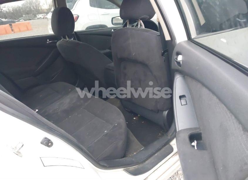 Photo 8 of 2011 Nissan Altima 2.5 S (VIN 1N4AL2AP8BN438652)