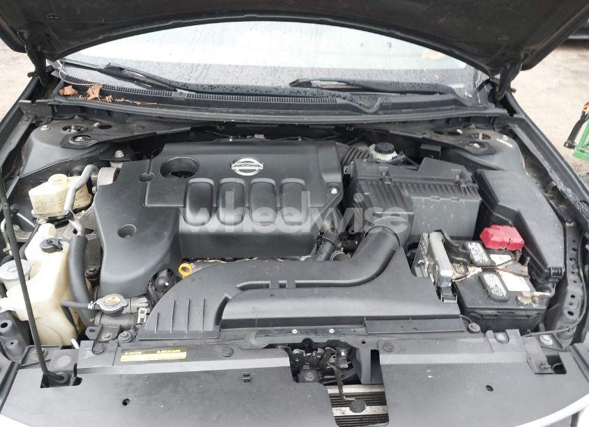 Photo 10 of 2011 Nissan Altima 2.5 (VIN 1N4AL2AP8BN441082)
