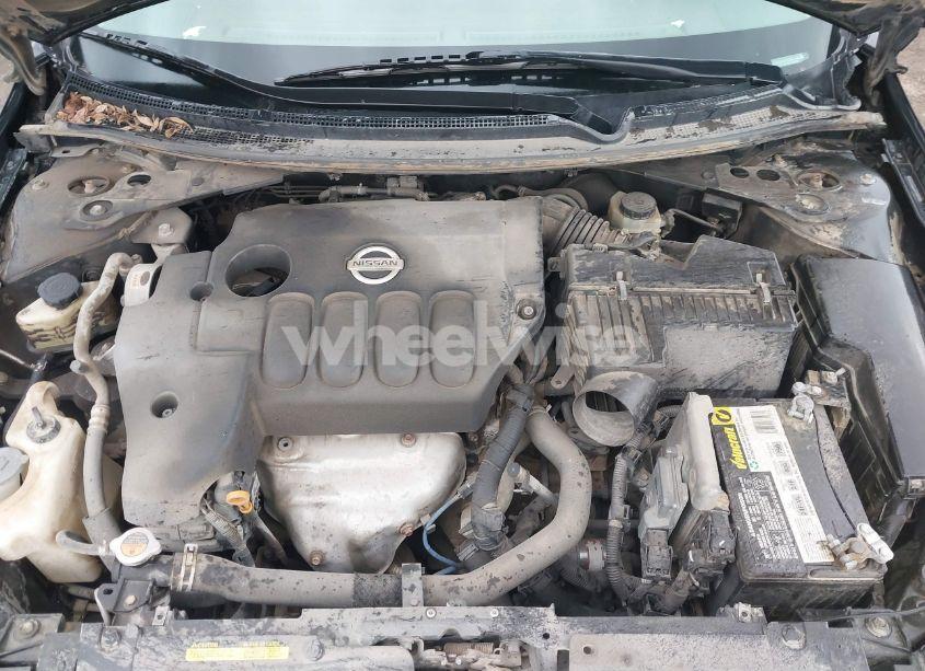 Photo 10 of 2011 Nissan Altima 2.5 S (VIN 1N4AL2AP8BN449330)