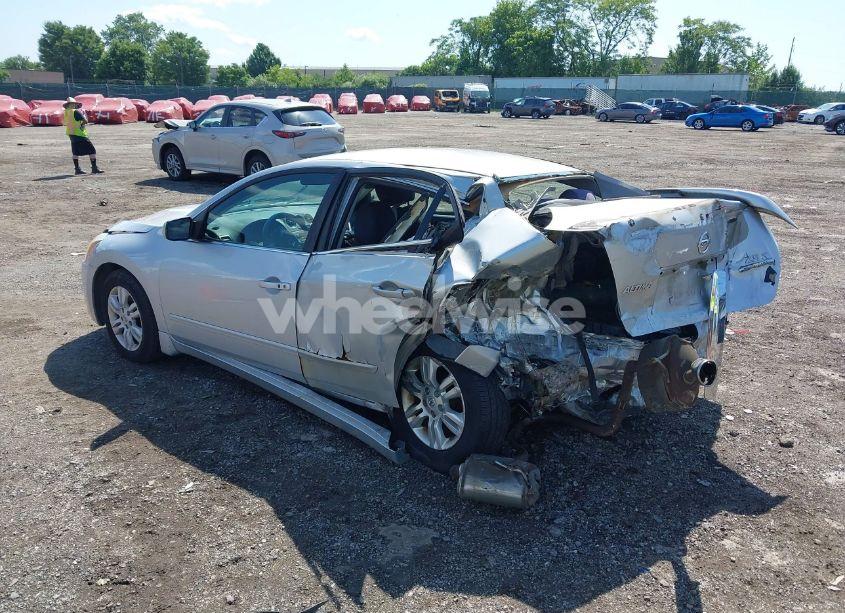 Photo 3 of 2011 Nissan Altima 2.5 S (VIN 1N4AL2AP8BN468539)