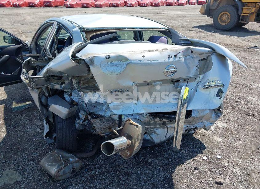 Photo 6 of 2011 Nissan Altima 2.5 S (VIN 1N4AL2AP8BN468539)