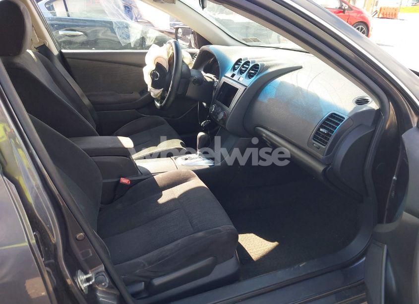Photo 5 of 2011 Nissan Altima 2.5 S (VIN 1N4AL2AP8BN474776)