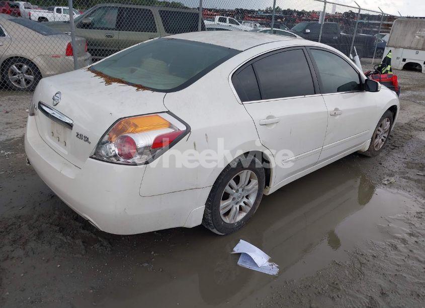 Photo 4 of 2011 Nissan Altima 2.5 S (VIN 1N4AL2AP8BN481937)