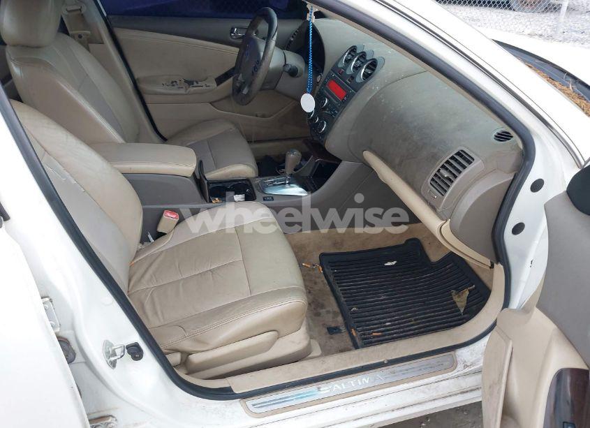 Photo 5 of 2011 Nissan Altima 2.5 S (VIN 1N4AL2AP8BN481937)