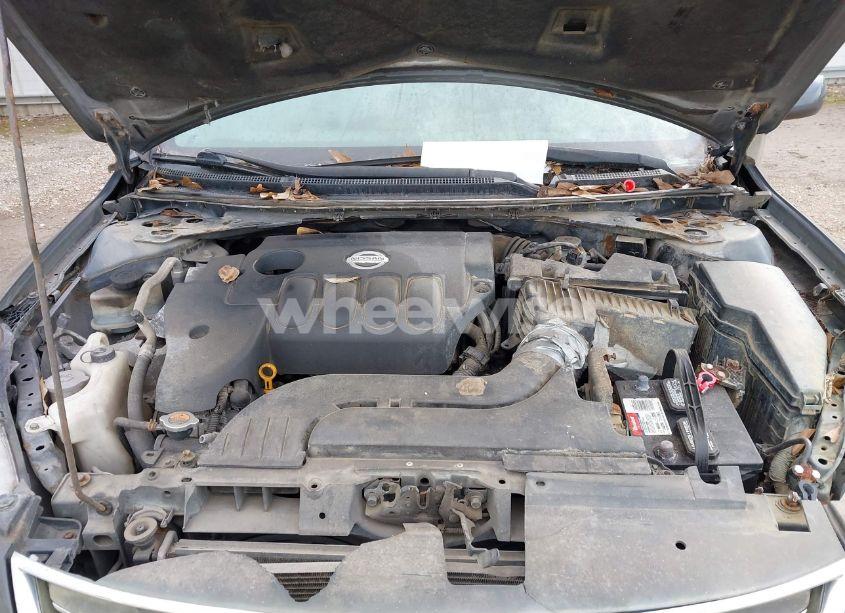 Photo 10 of 2011 Nissan Altima 2.5 (VIN 1N4AL2AP8BN496275)