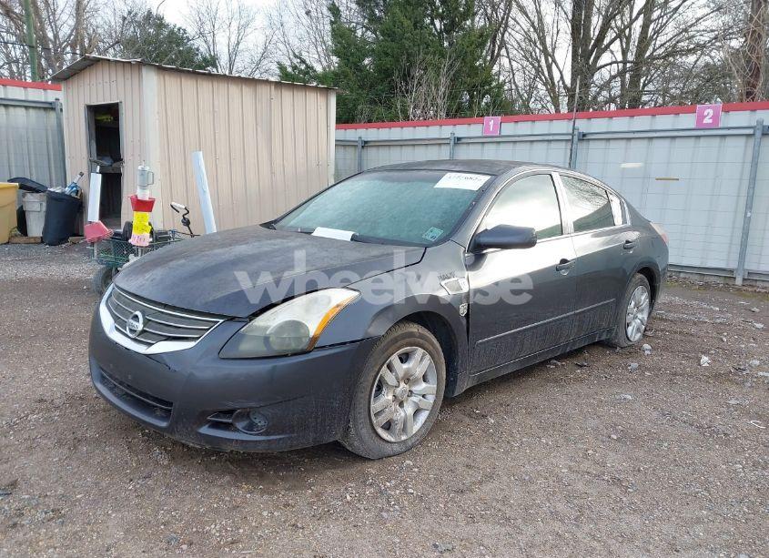 Photo 2 of 2011 Nissan Altima 2.5 (VIN 1N4AL2AP8BN496275)
