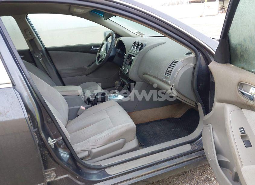 Photo 5 of 2011 Nissan Altima 2.5 (VIN 1N4AL2AP8BN496275)