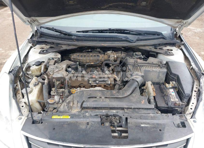 Photo 10 of 2011 Nissan Altima 2.5 S (VIN 1N4AL2AP8BN498253)