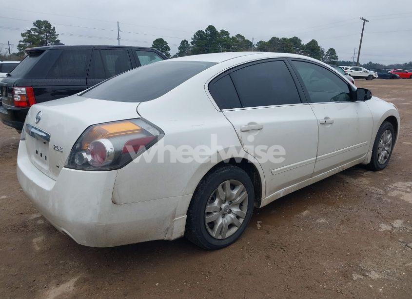 Photo 4 of 2011 Nissan Altima 2.5 S (VIN 1N4AL2AP8BN498253)