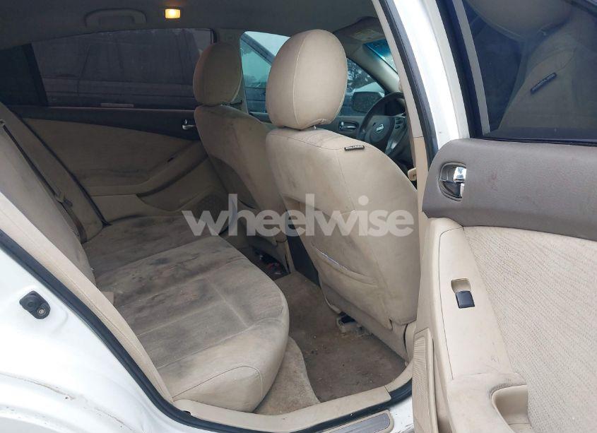 Photo 8 of 2011 Nissan Altima 2.5 S (VIN 1N4AL2AP8BN498253)