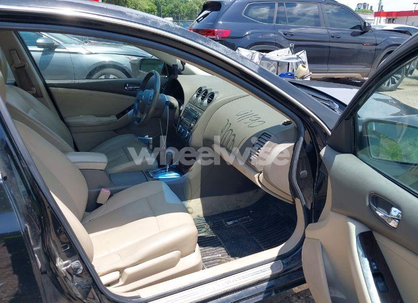 Photo 5 of 2011 Nissan Altima 2.5 S (VIN 1N4AL2AP8BN511325)