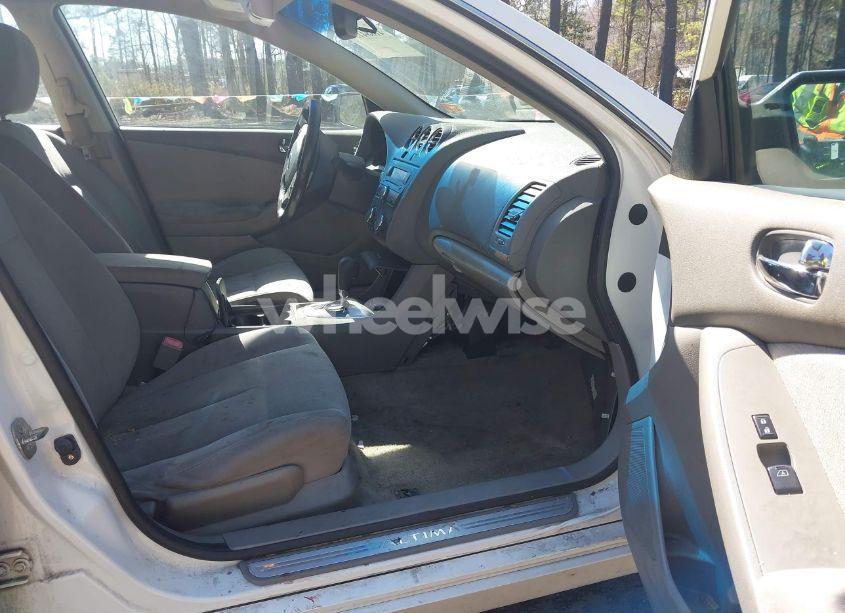 Photo 5 of 2012 Nissan Altima 2.5 S (VIN 1N4AL2AP8CC110533)