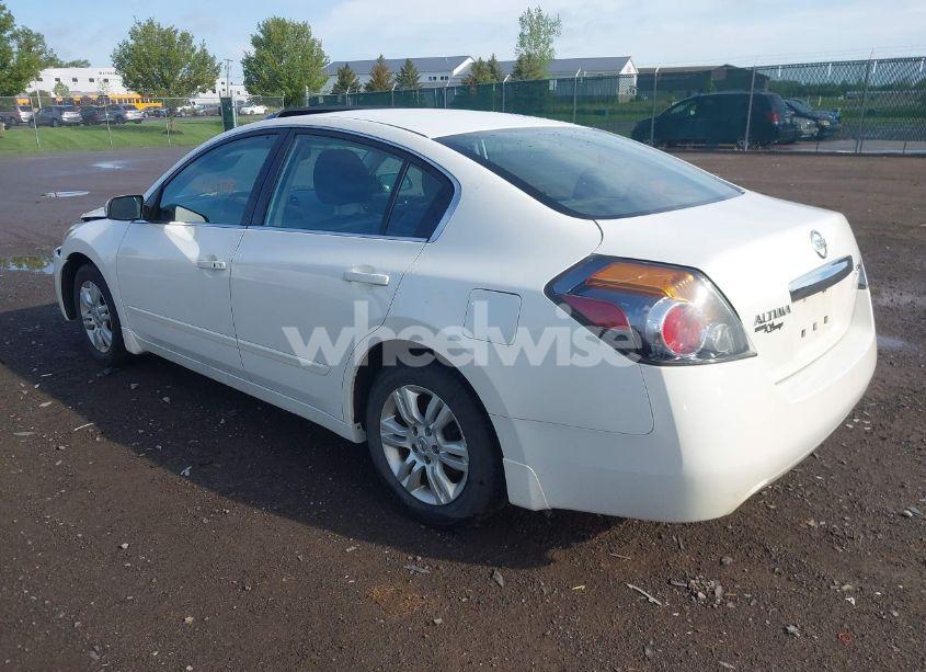 Photo 3 of 2012 Nissan Altima 2.5 S (VIN 1N4AL2AP8CC121905)