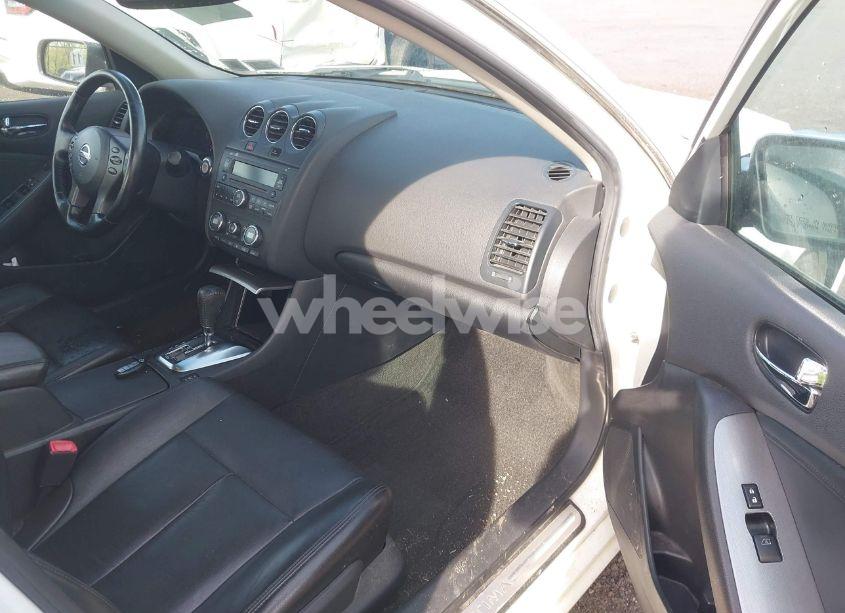 Photo 5 of 2012 Nissan Altima 2.5 S (VIN 1N4AL2AP8CC121905)