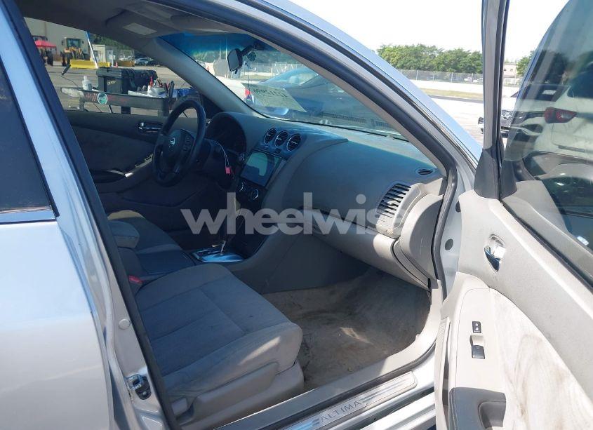 Photo 5 of 2012 Nissan Altima 2.5 S (VIN 1N4AL2AP8CC131799)