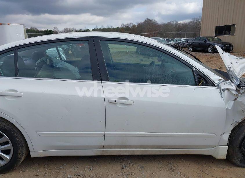 Photo 13 of 2012 Nissan Altima 2.5 S (VIN 1N4AL2AP8CC240974)