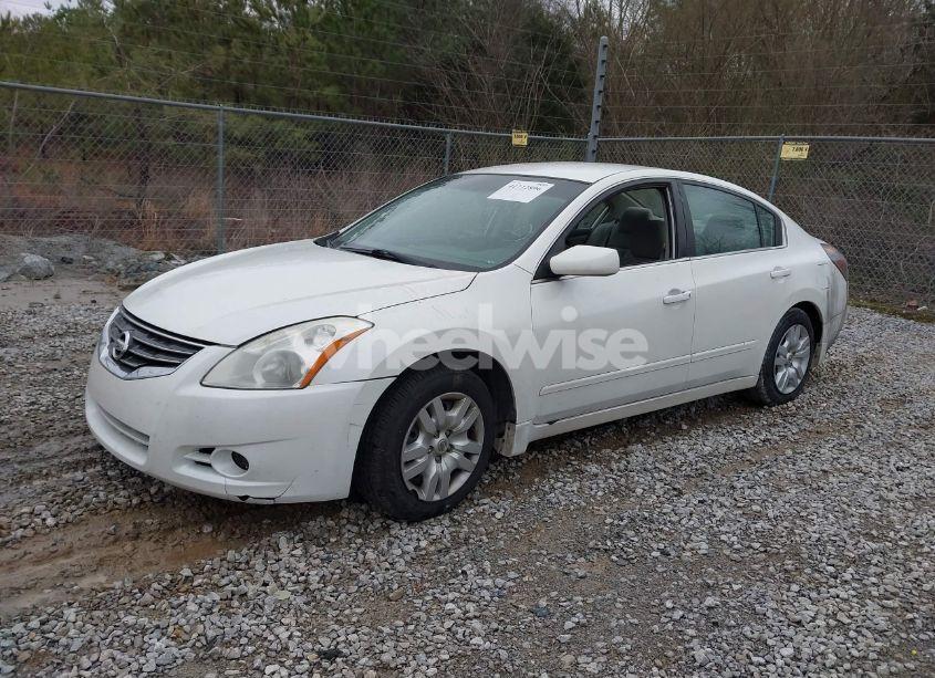 Photo 2 of 2012 Nissan Altima 2.5 S (VIN 1N4AL2AP8CN402834)