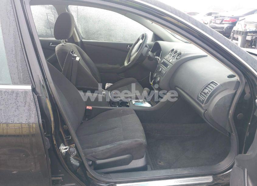 Photo 5 of 2012 Nissan Altima 2.5 S (VIN 1N4AL2AP8CN405877)