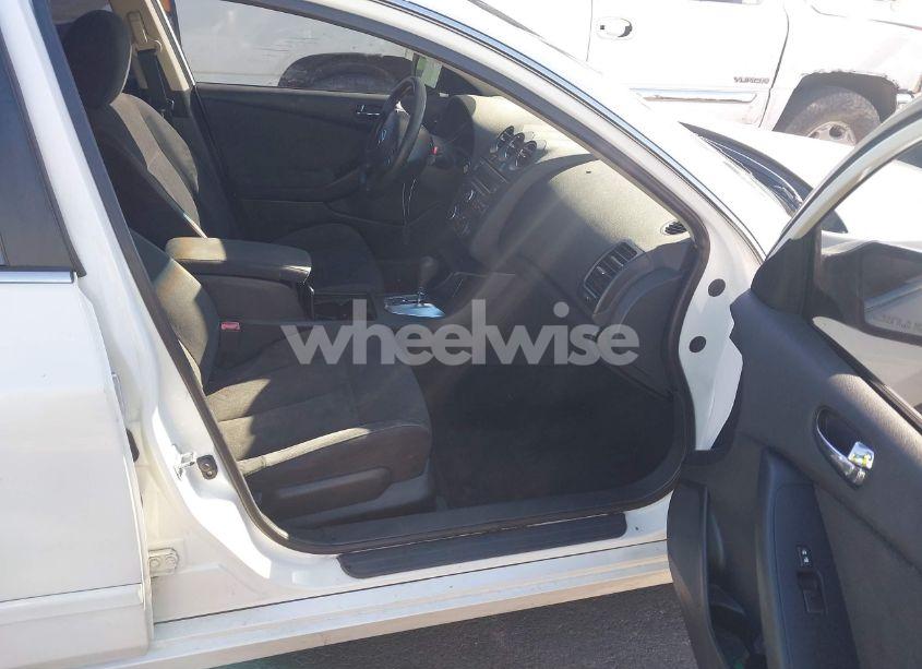 Photo 5 of 2012 Nissan Altima 2.5 S (VIN 1N4AL2AP8CN502805)