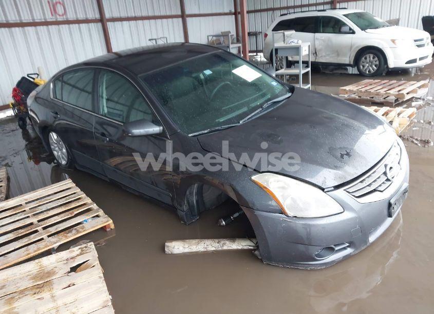 2012 Nissan Altima 2.5 S (VIN 1N4AL2AP8CN518731) main photo
