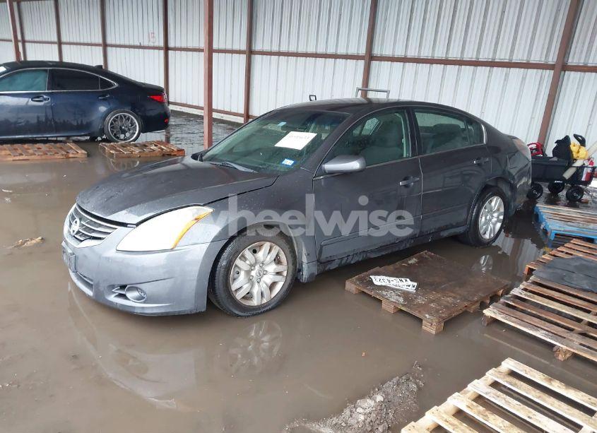 Photo 2 of 2012 Nissan Altima 2.5 S (VIN 1N4AL2AP8CN518731)