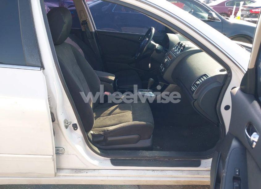 Photo 5 of 2012 Nissan Altima 2.5 S (VIN 1N4AL2AP8CN523833)