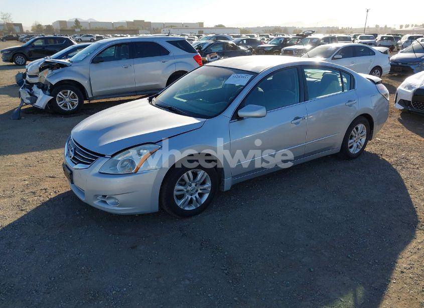 Photo 2 of 2012 Nissan Altima 2.5 S (VIN 1N4AL2AP8CN523993)