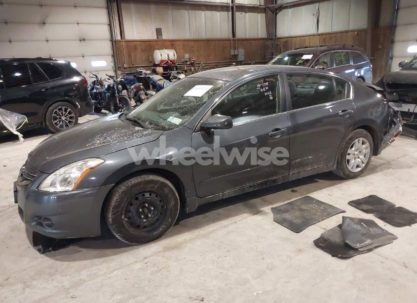 Photo 2 of 2012 Nissan Altima 2.5 S (VIN 1N4AL2AP8CN574636)