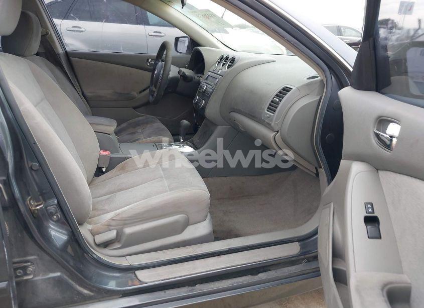 Photo 5 of 2010 Nissan Altima 2.5 S (VIN 1N4AL2AP9AC100574)