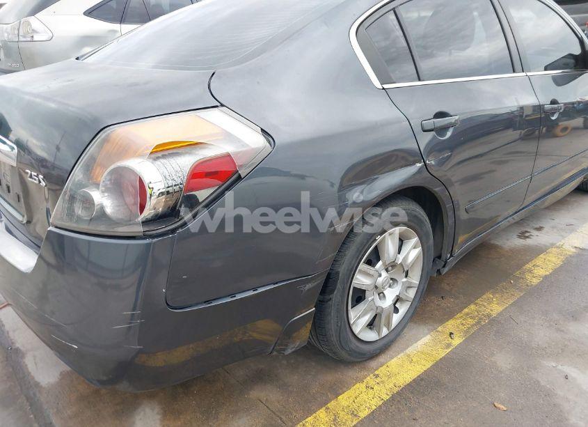 Photo 6 of 2010 Nissan Altima 2.5 S (VIN 1N4AL2AP9AC100574)