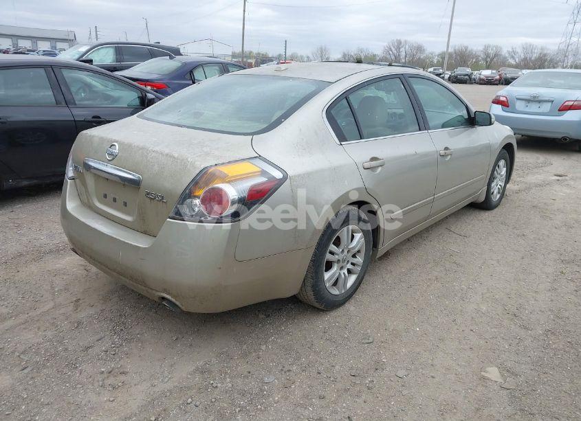 Photo 4 of 2010 Nissan Altima 2.5 S (VIN 1N4AL2AP9AC117648)