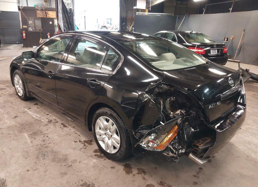 Photo 3 of 2010 Nissan Altima 2.5 S (VIN 1N4AL2AP9AC145028)