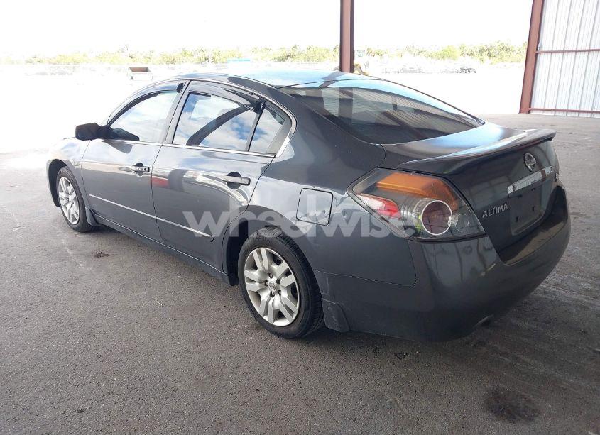 Photo 3 of 2010 Nissan Altima 2.5 S (VIN 1N4AL2AP9AC149306)