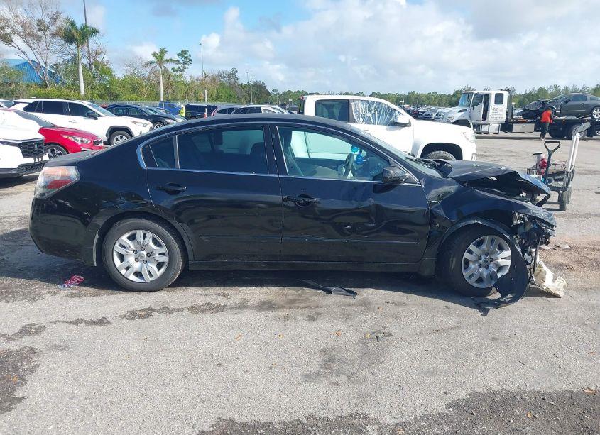 Photo 14 of 2010 Nissan Altima 2.5 S (VIN 1N4AL2AP9AC152934)