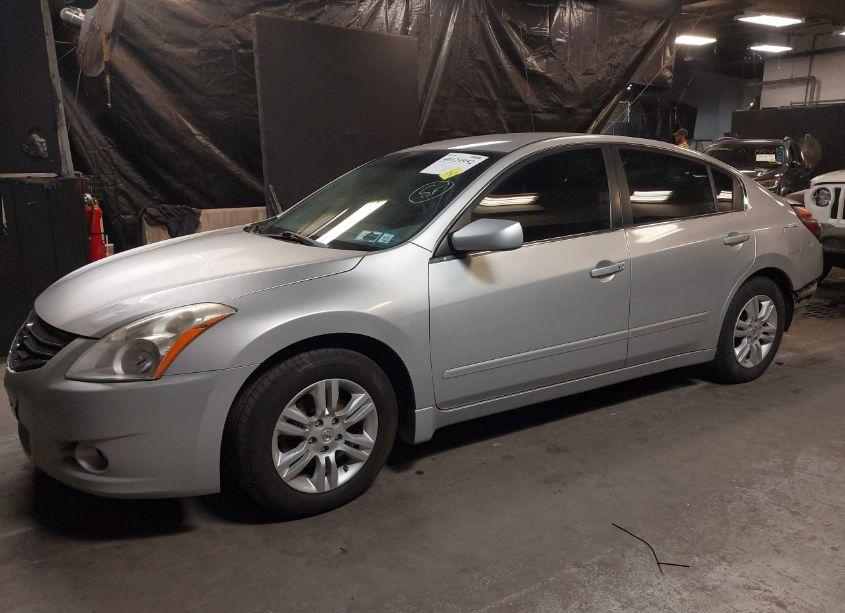 Photo 2 of 2010 Nissan Altima 2.5 S (VIN 1N4AL2AP9AN404122)