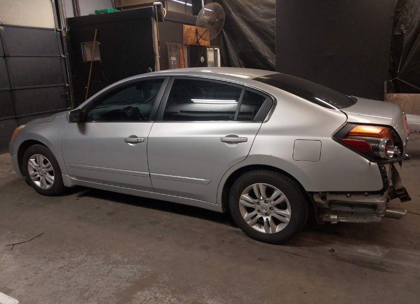 Photo 3 of 2010 Nissan Altima 2.5 S (VIN 1N4AL2AP9AN404122)