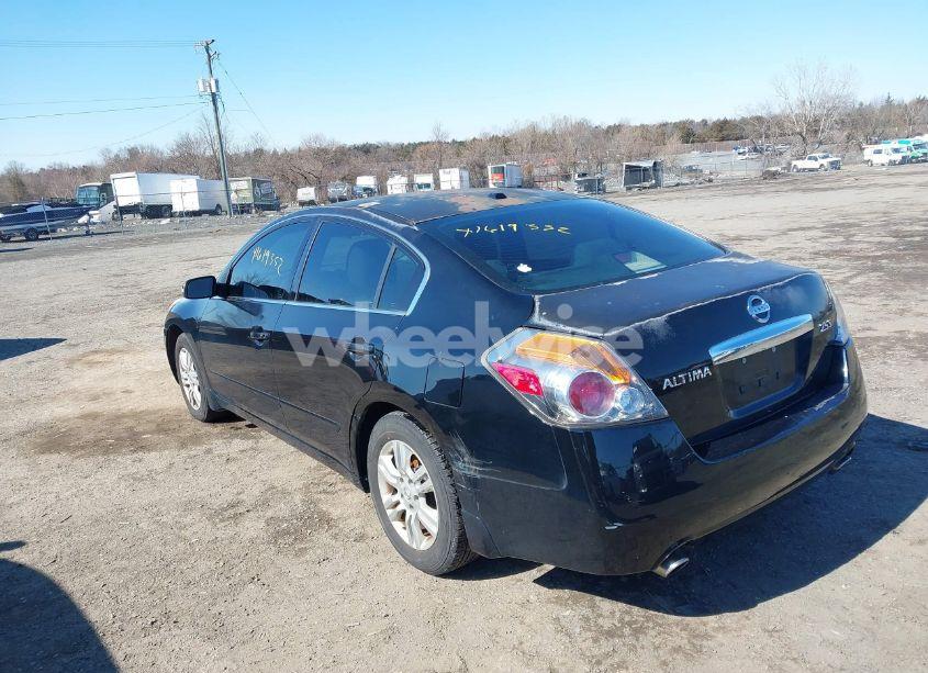 Photo 3 of 2010 Nissan Altima 2.5 S (VIN 1N4AL2AP9AN417744)