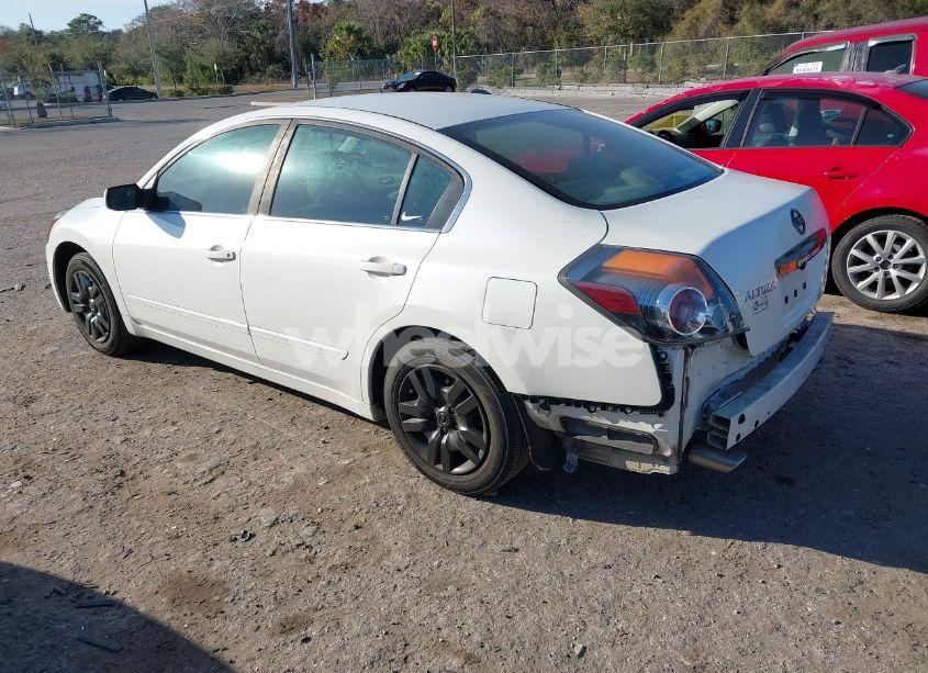 Photo 3 of 2010 Nissan Altima 2.5 (VIN 1N4AL2AP9AN425245)