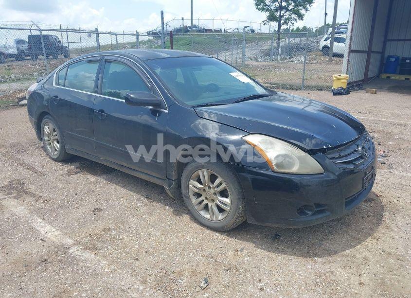 2010 Nissan Altima 2.5 S (VIN 1N4AL2AP9AN425410) main photo