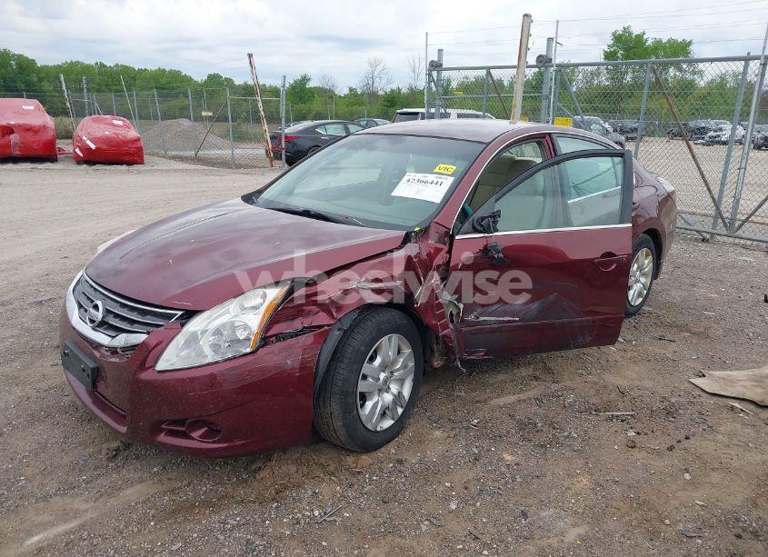 Photo 2 of 2010 Nissan Altima 2.5 S (VIN 1N4AL2AP9AN461193)