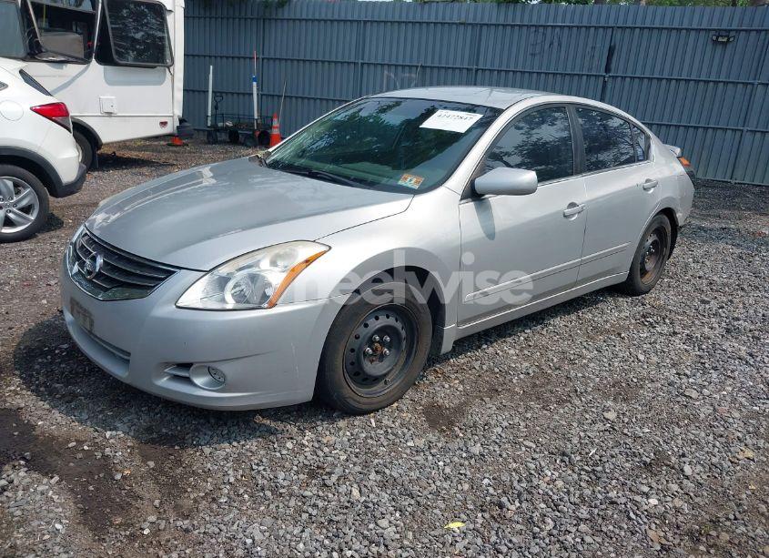 Photo 2 of 2010 Nissan Altima 2.5 S (VIN 1N4AL2AP9AN486787)