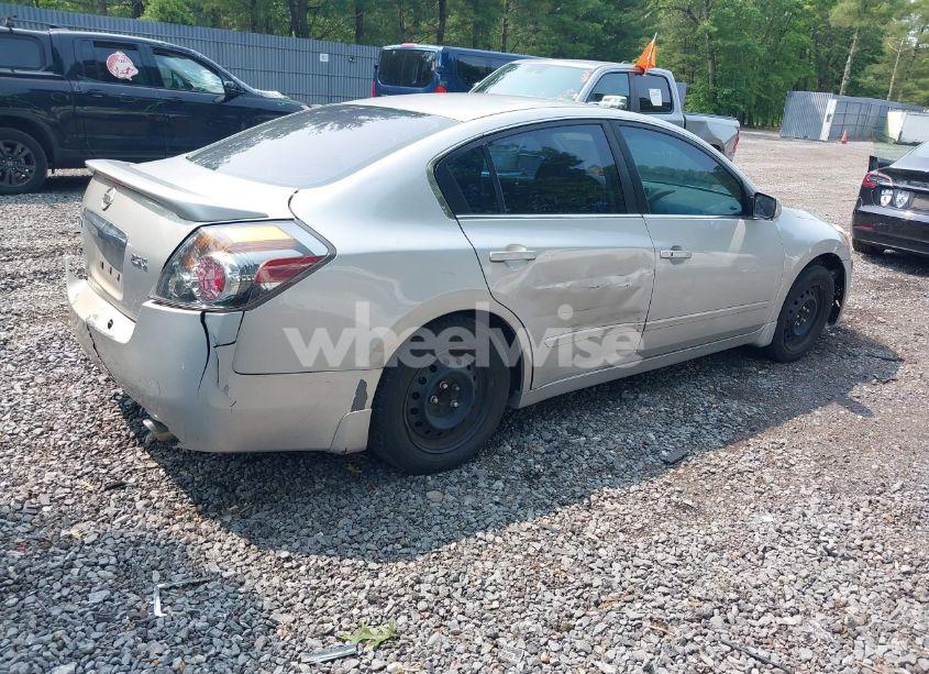 Photo 4 of 2010 Nissan Altima 2.5 S (VIN 1N4AL2AP9AN486787)