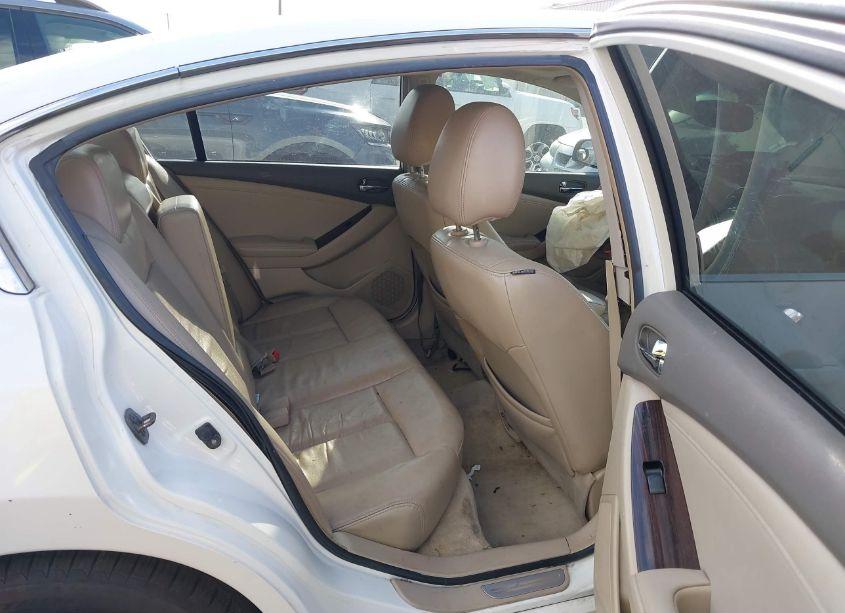 Photo 8 of 2010 Nissan Altima 2.5 S (VIN 1N4AL2AP9AN518931)