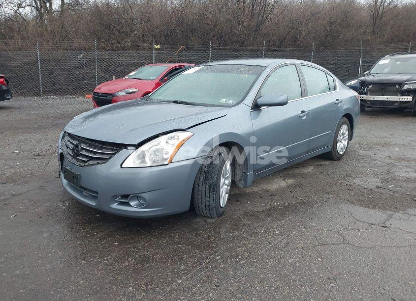 Photo 2 of 2010 Nissan Altima 2.5 S (VIN 1N4AL2AP9AN522879)