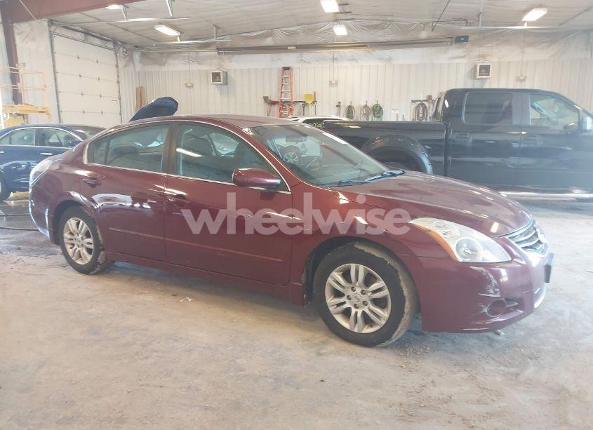 2010 Nissan Altima 2.5 S (VIN 1N4AL2AP9AN524129) main photo